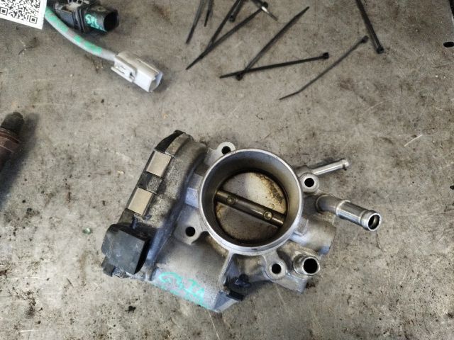 bontott HYUNDAI ix20 Fojtószelep (Elektromos)