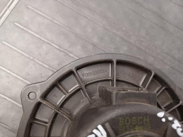 bontott HYUNDAI ix20 Klímahűtő Ventilátor