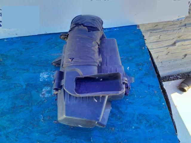 bontott HYUNDAI ix20 Légszűrő Ház