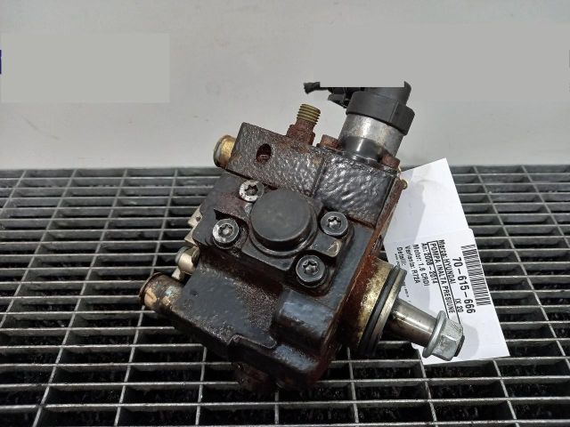 bontott HYUNDAI ix20 Nagynyomású Szivattyú