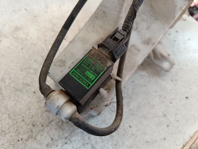 bontott HYUNDAI ix20 Ablakmosó Tartály