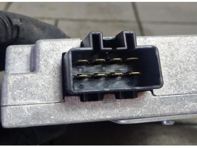 bontott HYUNDAI ix20 Aktív Kormány Elektronika