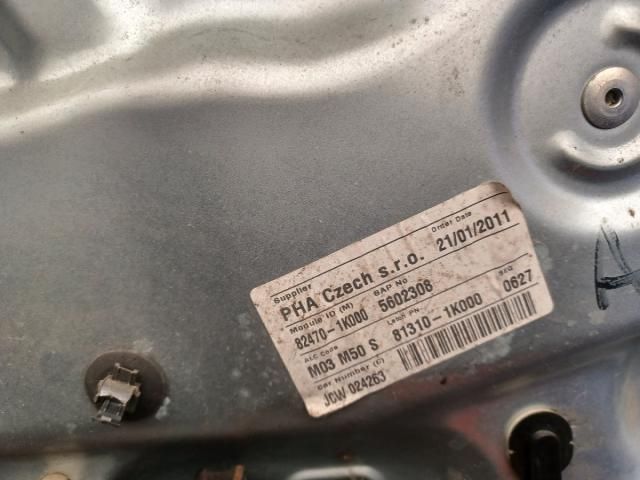 bontott HYUNDAI ix20 Bal első Ablakemelő Szerkezet (Elektromos)