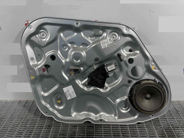 bontott HYUNDAI ix20 Bal első Ablakemelő Szerkezet (Elektromos)