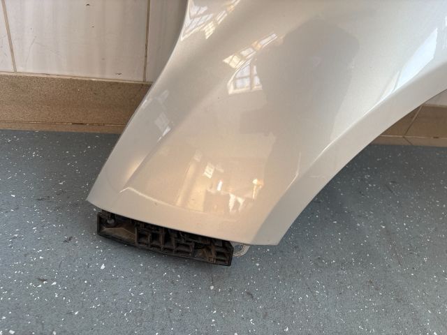 bontott HYUNDAI ix20 Bal első Sárvédő