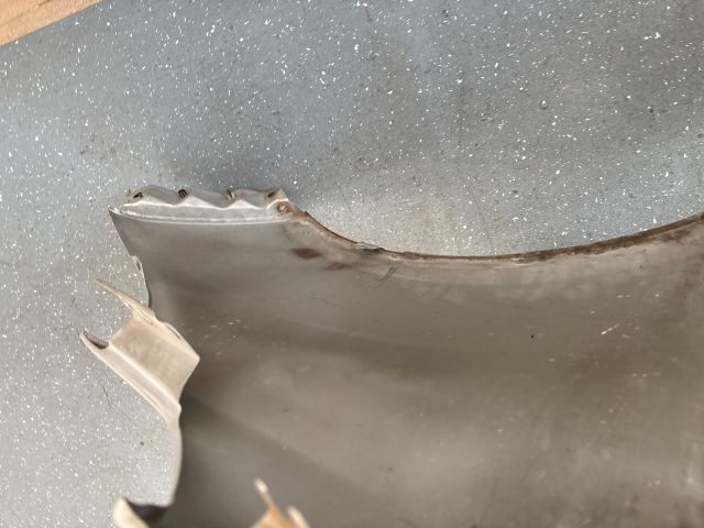 bontott HYUNDAI ix20 Bal első Sárvédő