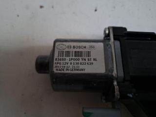 bontott HYUNDAI ix20 Bal hátsó Ablakemelő Motor