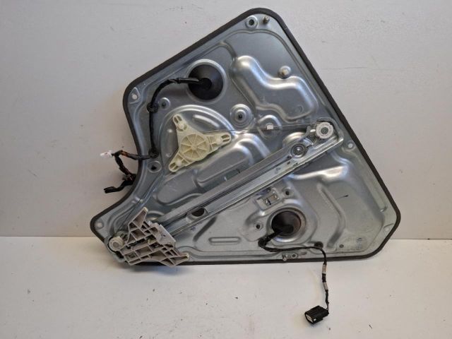 bontott HYUNDAI ix20 Bal hátsó Ablakemelő Szerkezet (Elektromos)