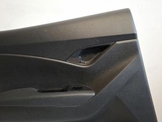 bontott HYUNDAI ix20 Bal hátsó Ajtó Kárpit