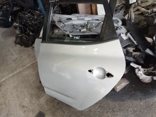 bontott HYUNDAI ix20 Bal hátsó Ajtó (Üres lemez)