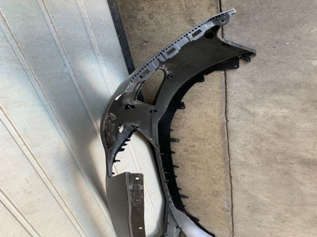 bontott HYUNDAI ix20 Első Lökhárító (Üresen)