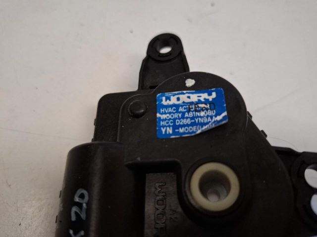 bontott HYUNDAI ix20 Fűtés Állító Motor