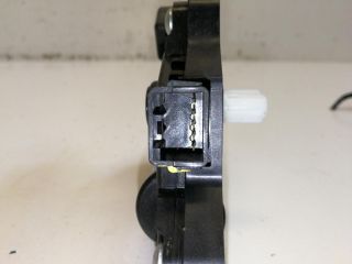 bontott HYUNDAI ix20 Fűtés Állító Motor