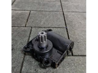 bontott HYUNDAI ix20 Fűtés Állító Motor