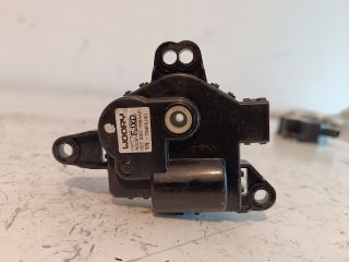 bontott HYUNDAI ix20 Fűtés Állító Motor