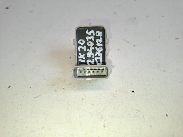 bontott HYUNDAI ix20 Hátsó Tolatóradar Fej