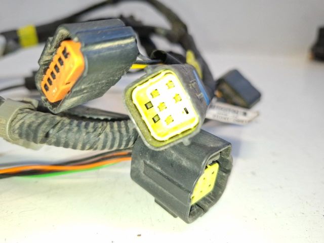 bontott HYUNDAI ix20 Hátsó Tolatóradar Kábelköteg