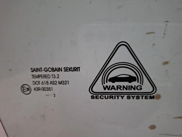 bontott HYUNDAI ix20 Jobb első Ablak