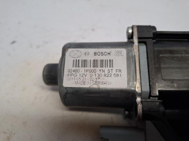 bontott HYUNDAI ix20 Jobb első Ablakemelő Motor