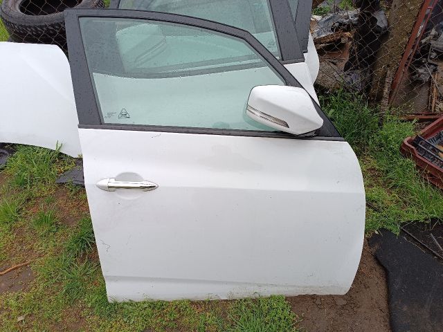 bontott HYUNDAI ix20 Jobb első Ajtóhatároló