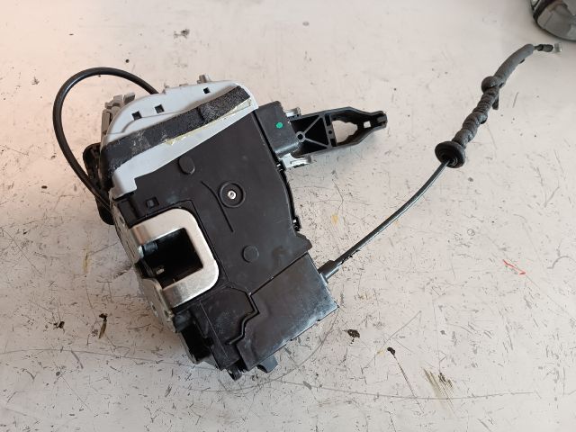 bontott HYUNDAI ix20 Jobb első Ajtózár