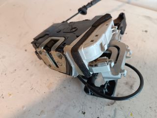 bontott HYUNDAI ix20 Jobb első Ajtózár