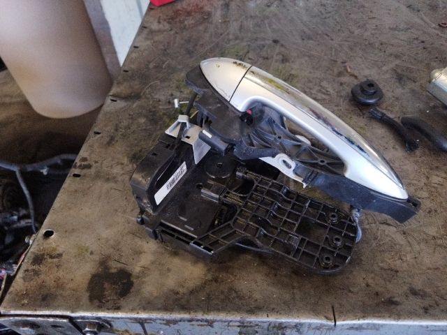 bontott HYUNDAI ix20 Jobb első Ajtózár