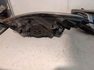 bontott HYUNDAI ix20 Jobb Fényszóró