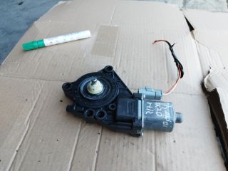 bontott HYUNDAI ix20 Jobb hátsó Ablakemelő Motor