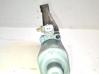 bontott HYUNDAI ix20 Jobb hátsó Ablakemelő Motor