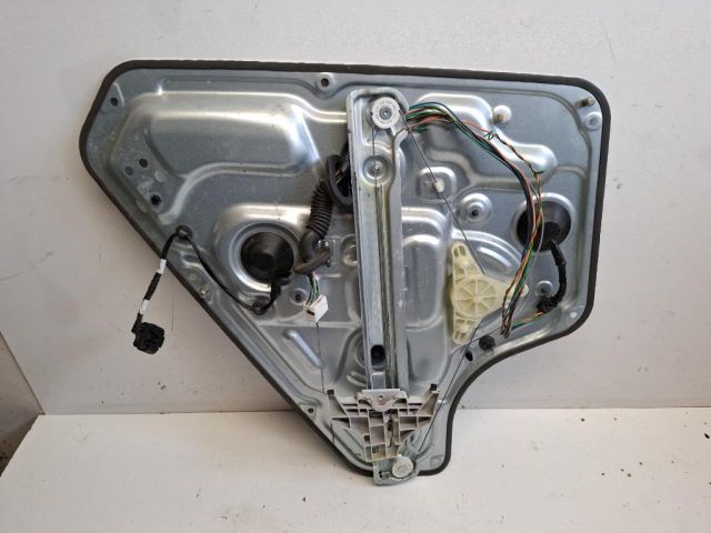 bontott HYUNDAI ix20 Jobb hátsó Ablakemelő Szerkezet (Elektromos)