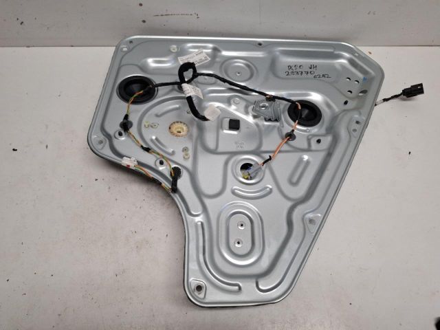 bontott HYUNDAI ix20 Jobb hátsó Ablakemelő Szerkezet (Elektromos)