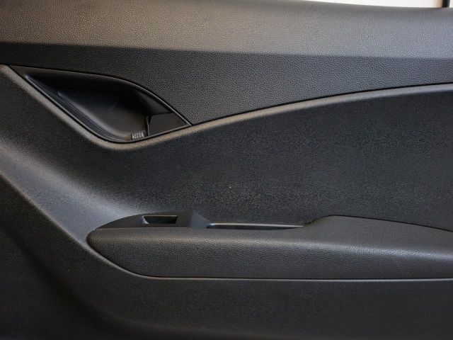 bontott HYUNDAI ix20 Jobb hátsó Ajtó Kárpit