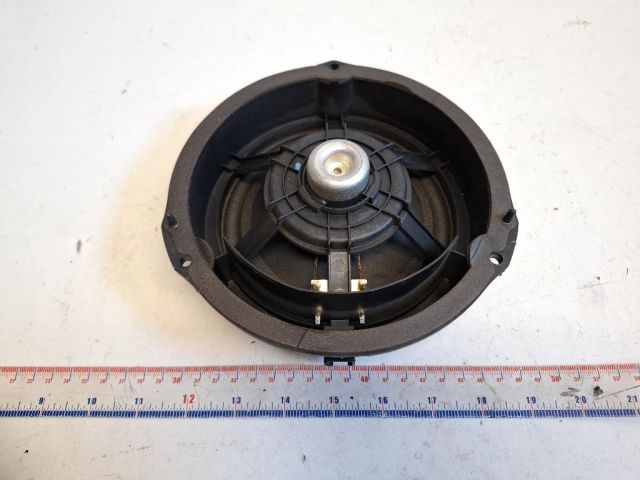 bontott HYUNDAI ix20 Jobb hátsó Hangszóró