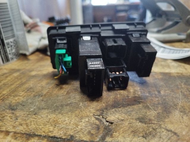 bontott HYUNDAI ix20 Kombinált Kapcsoló