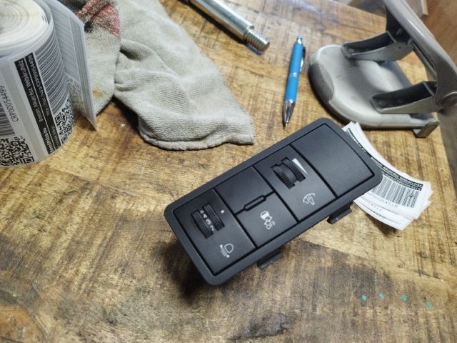 bontott HYUNDAI ix20 Kombinált Kapcsoló