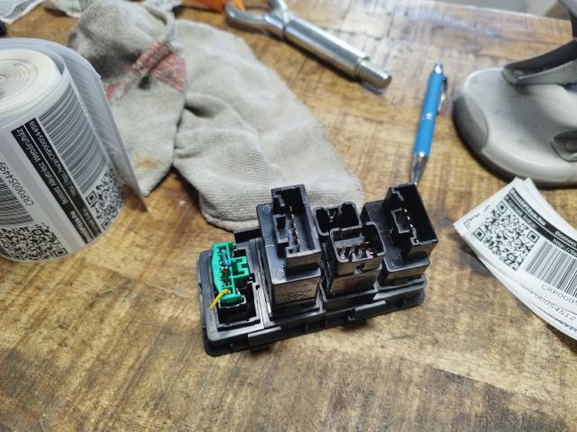 bontott HYUNDAI ix20 Kombinált Kapcsoló