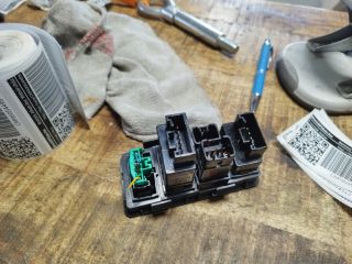 bontott HYUNDAI ix20 Kombinált Kapcsoló