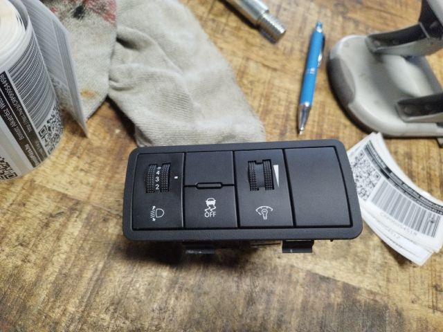 bontott HYUNDAI ix20 Kombinált Kapcsoló