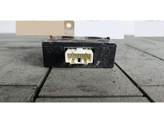 bontott HYUNDAI ix20 Komfort Elektronika