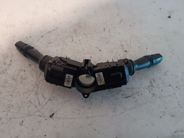 bontott HYUNDAI ix20 Komplett Kormánykapcsoló (Bajuszkapcsoló)