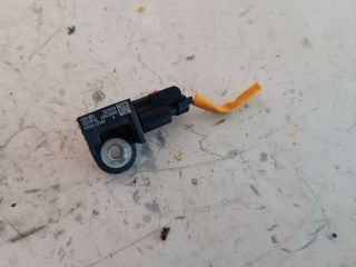 bontott HYUNDAI ix20 Központi Ütközés Érzékelő