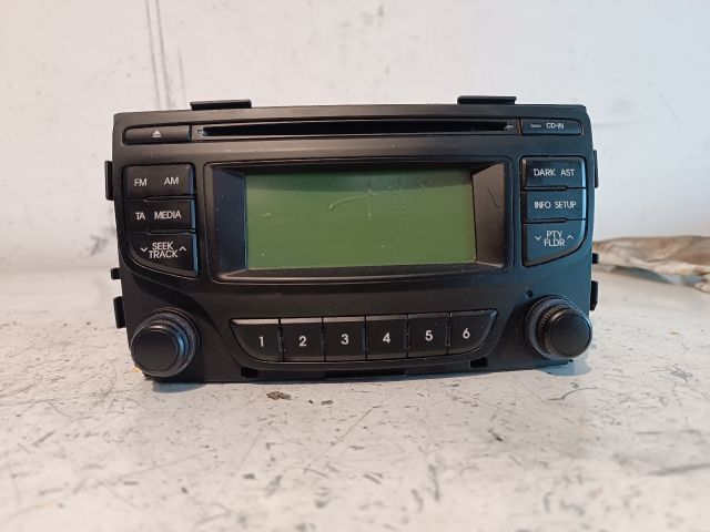 bontott HYUNDAI ix20 Rádió / CD