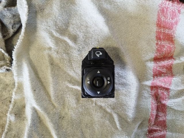 bontott HYUNDAI ix20 Tükör Kapcsoló