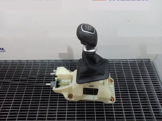 bontott HYUNDAI ix20 Váltógomb