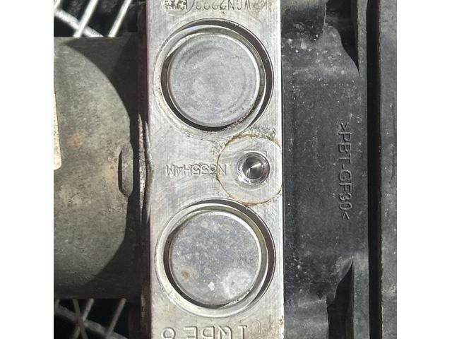 bontott HYUNDAI ix35 ABS Kocka