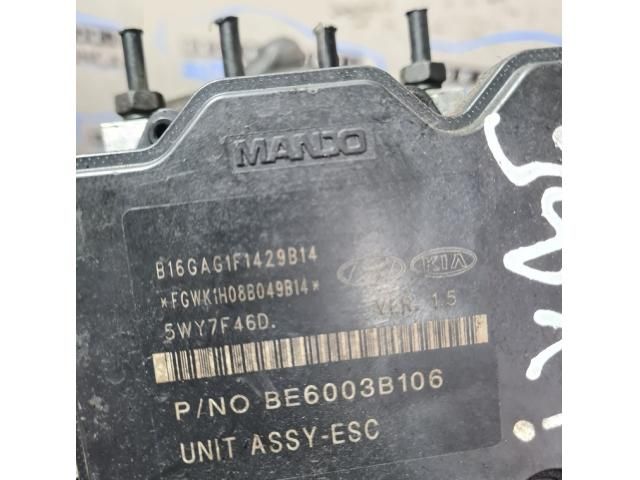 bontott HYUNDAI ix35 ABS Kocka