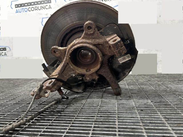 bontott HYUNDAI ix35 Bal első Csonkállvány