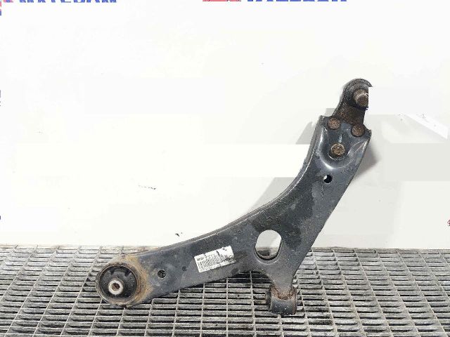 bontott HYUNDAI ix35 Bal első Lengőkar