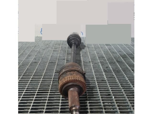 bontott HYUNDAI ix35 Bal Féltengely